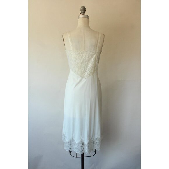 Vintage 1950s Van Raalte Nylon Full Slip, Sauvette, Ivory with Embroidered Lace - Picture 9 of 10